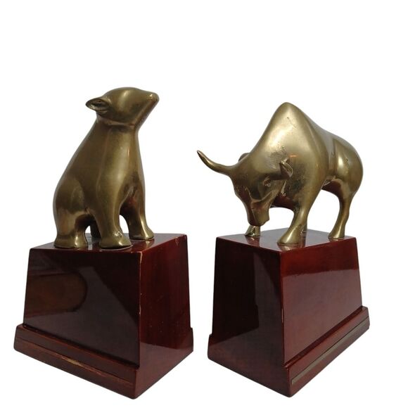 Vintage 80's Great City Traders Bull and Bear Bookends Bronzed Br… - Picture 2 of 16